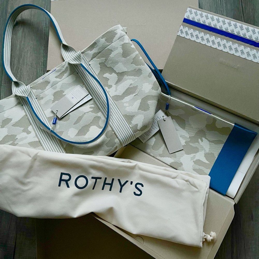Rothy’s essential tote and pouch bundle